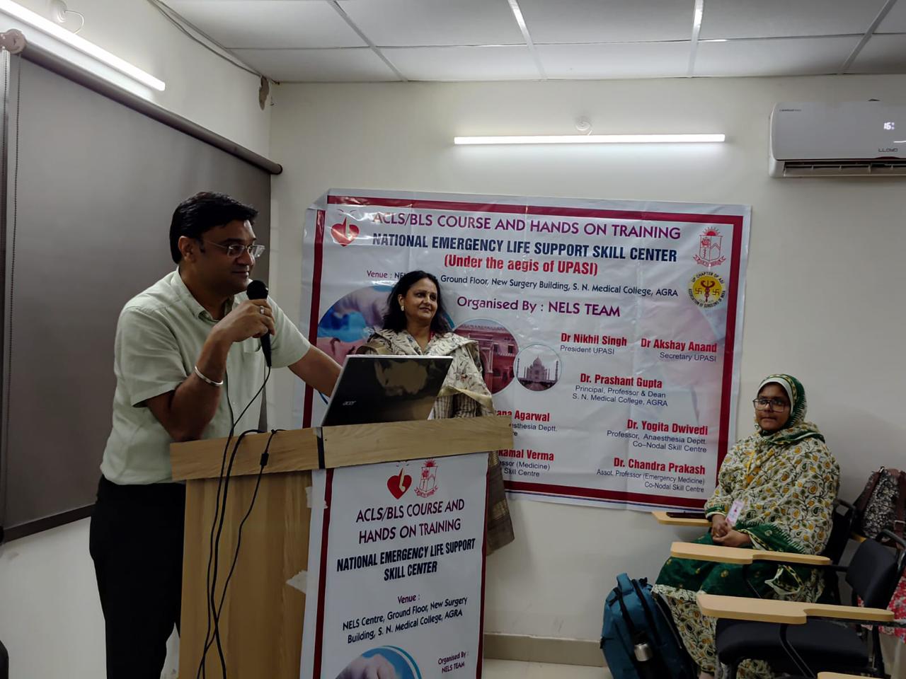 एसएन मेडिकल कॉलेज में पीजी छात्रों का बीएलएस-एसीएलएस प्रशिक्षण सफल