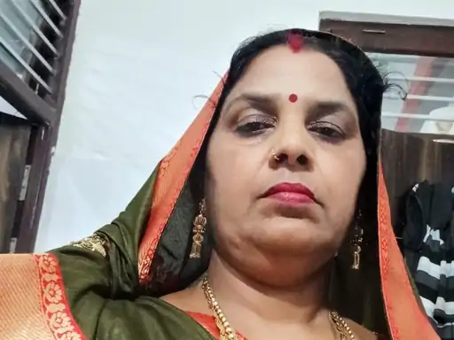 आगरा में महिला की संदिग्ध मौत, बेटे ने पिता और सौतेली मां पर लगाया हत्या का आरोप