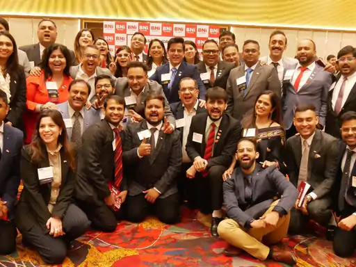 आगरा में बीएनआई ताज ग्रुप ने आयोजित किया ग्रांड विजिटर डे