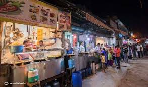 Agra News Chaat Gali: सदर बाजार में काउंटर हटाए, 25 दुकानदारों की रोजी-रोटी पर संकट